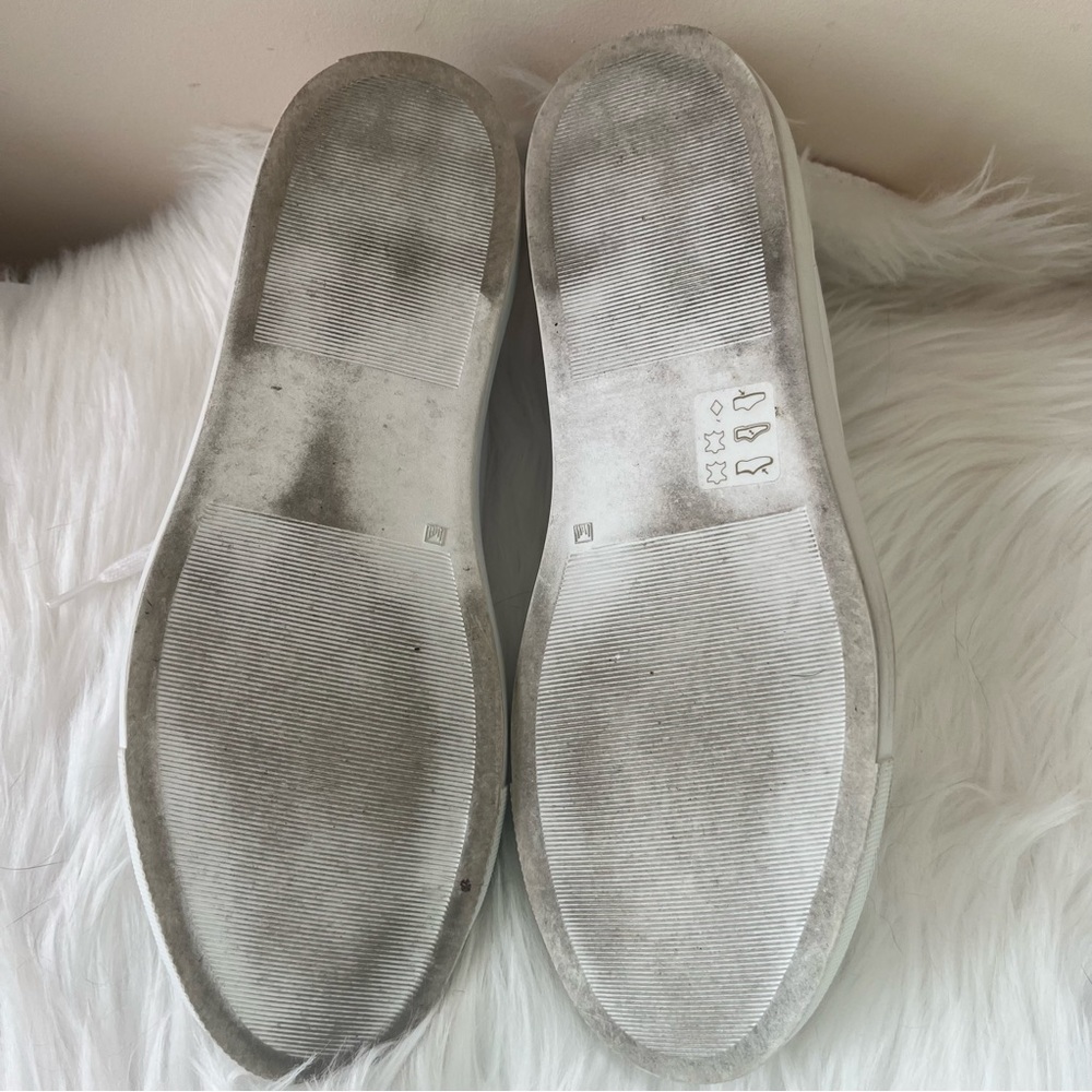 Common Projects Rose Gold & White Achilles Sneaker Size 37- fits an 8 - Picture 3 of 10